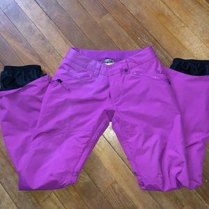 Burton girls snowpants